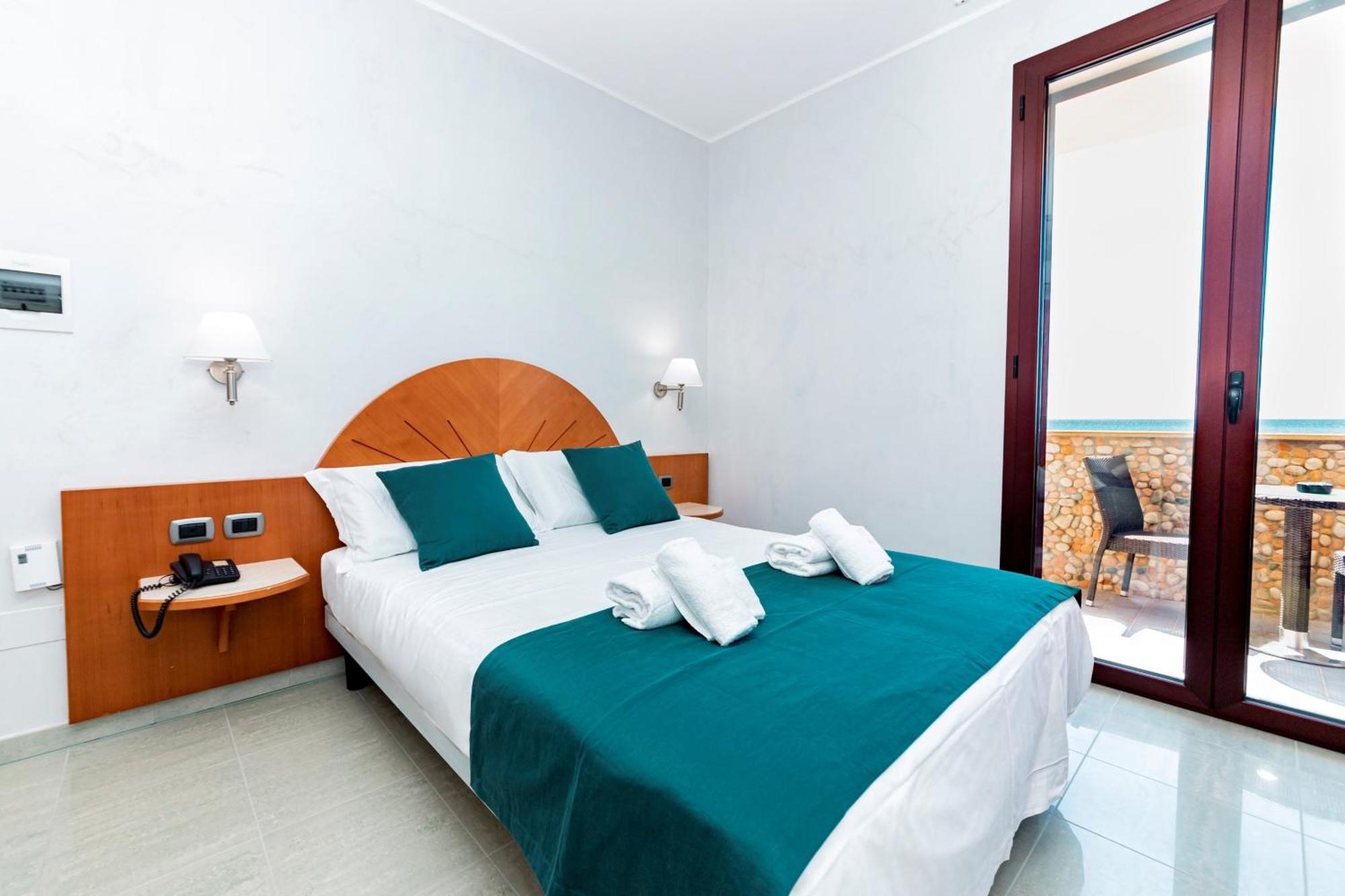 Hotel Alba Torre Lapillo Ngoại thất bức ảnh