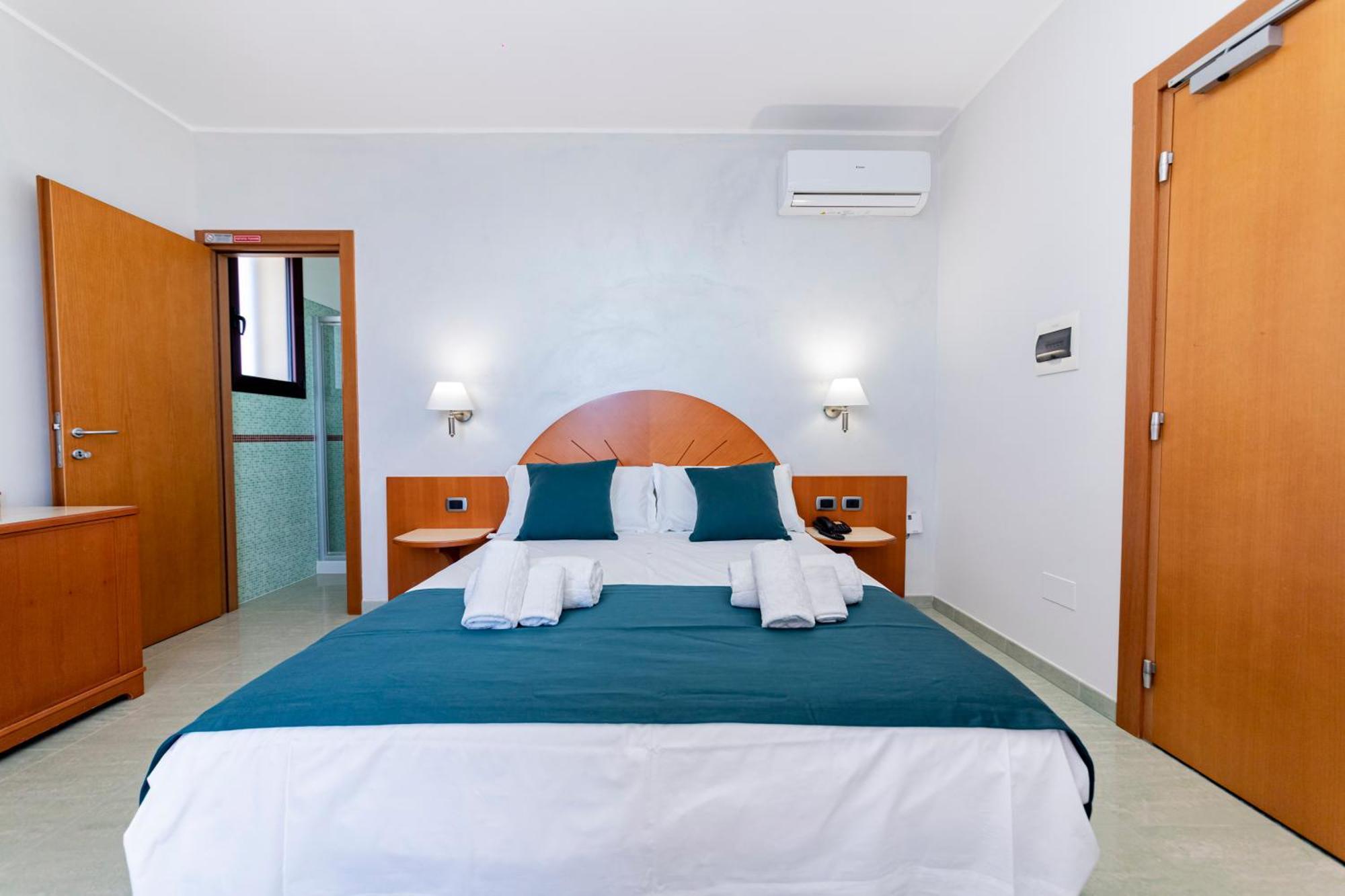 Hotel Alba Torre Lapillo Ngoại thất bức ảnh