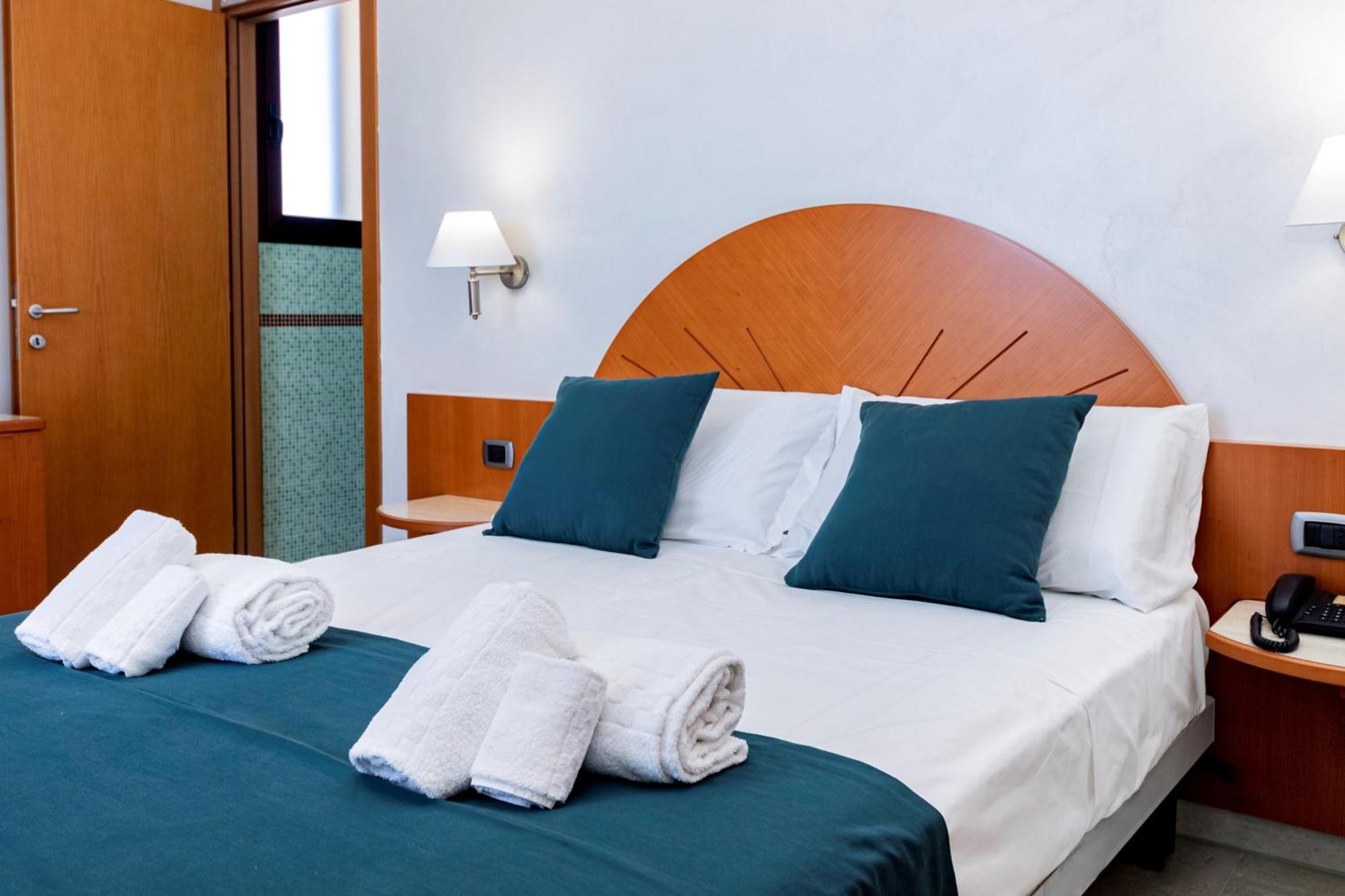 Hotel Alba Torre Lapillo Ngoại thất bức ảnh