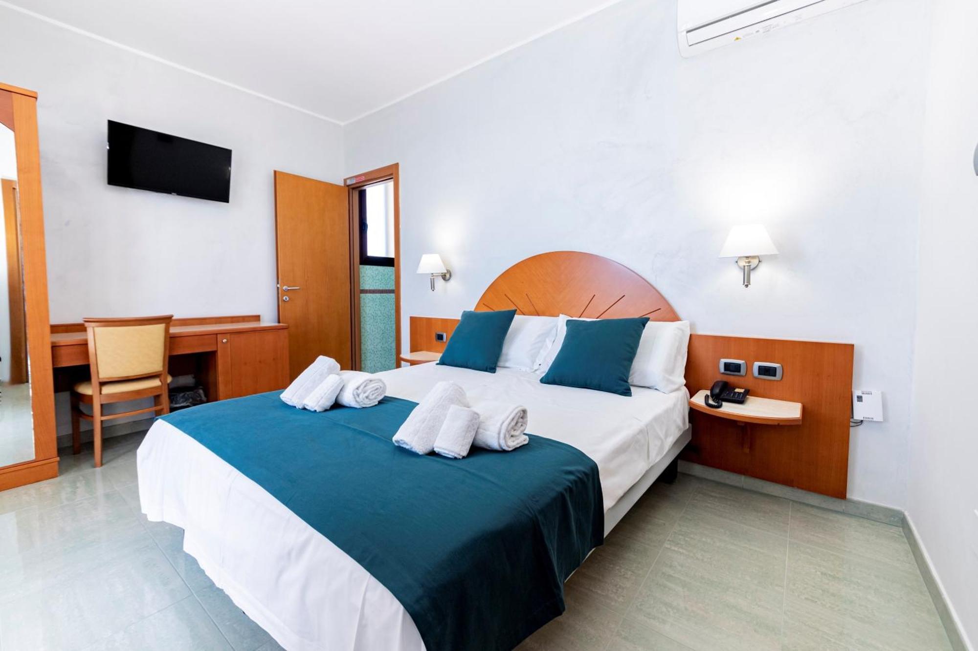 Hotel Alba Torre Lapillo Ngoại thất bức ảnh