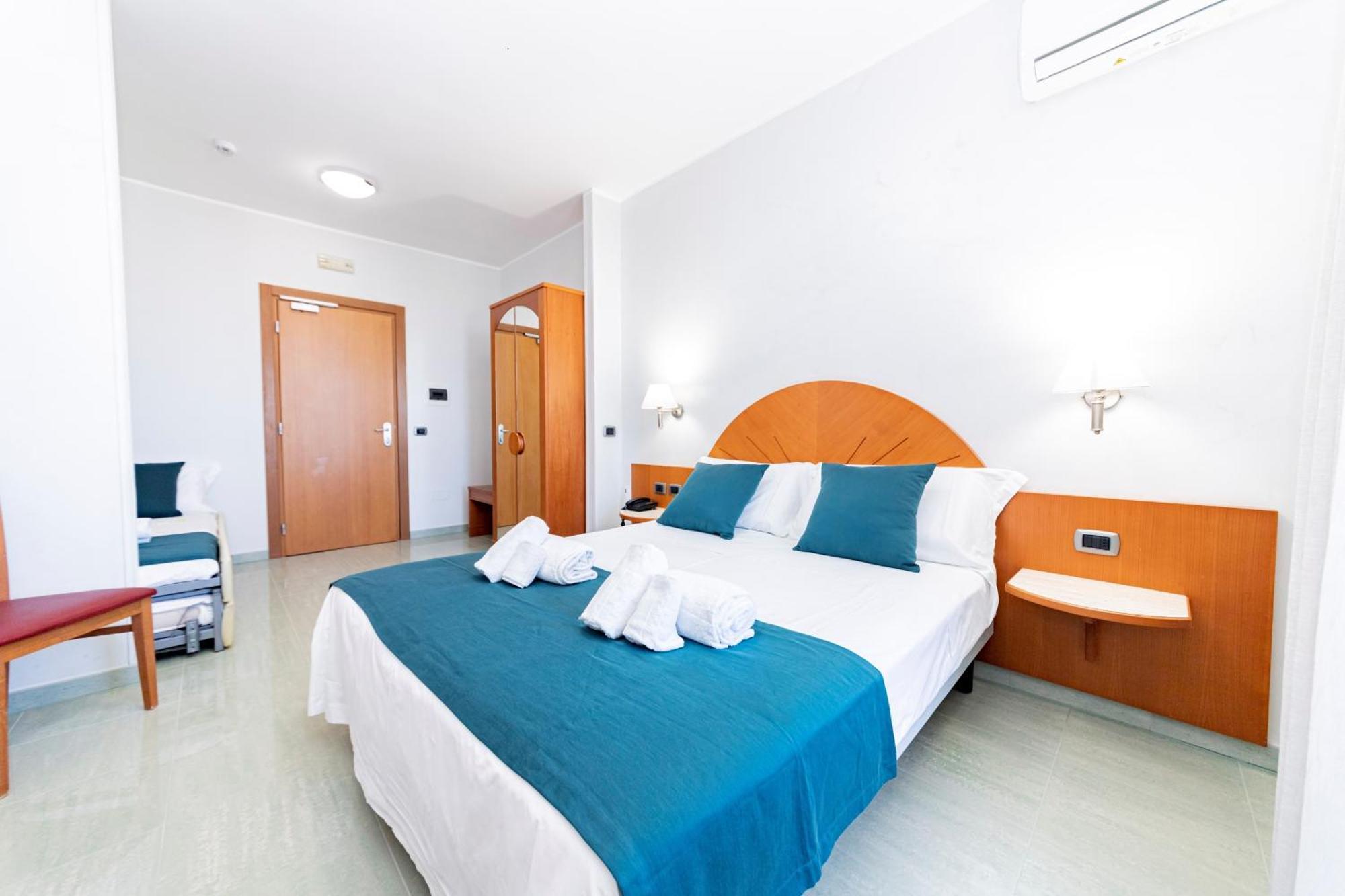 Hotel Alba Torre Lapillo Ngoại thất bức ảnh