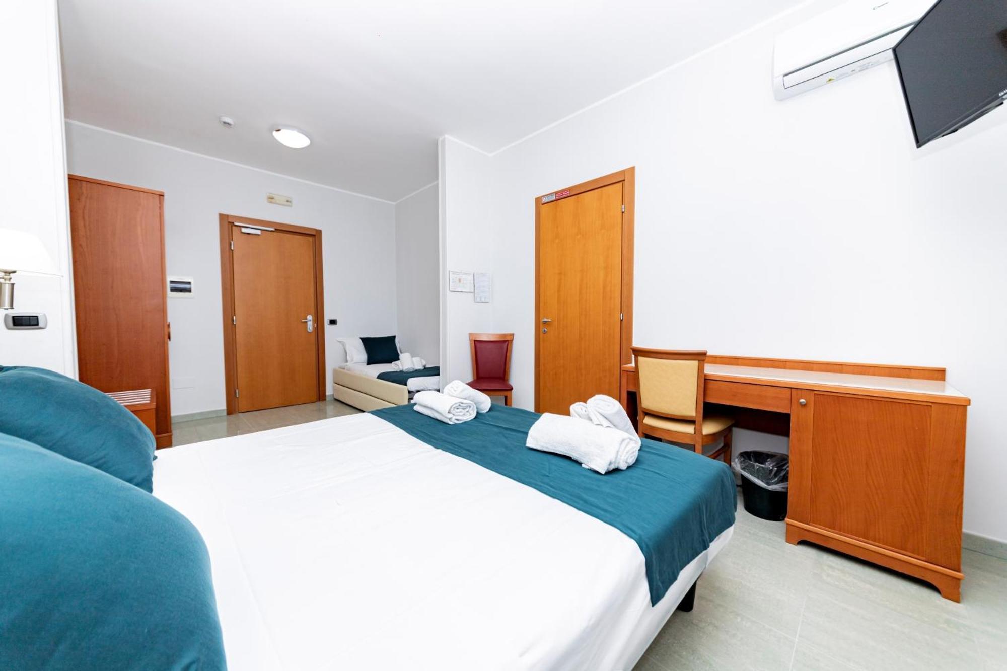 Hotel Alba Torre Lapillo Ngoại thất bức ảnh