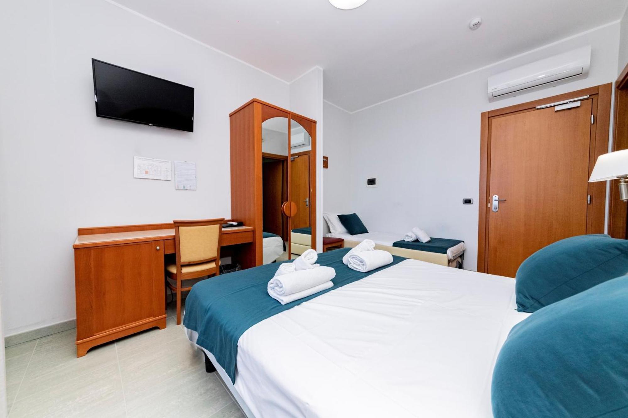 Hotel Alba Torre Lapillo Ngoại thất bức ảnh