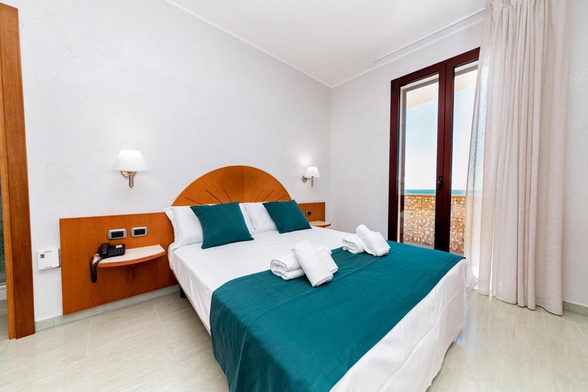 Hotel Alba Torre Lapillo Ngoại thất bức ảnh